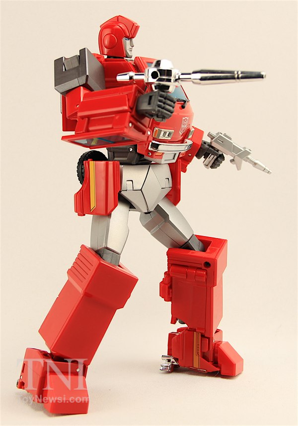 Transformers Masterpiece MP 27 Ironhide Video Review Images  (48 of 48)